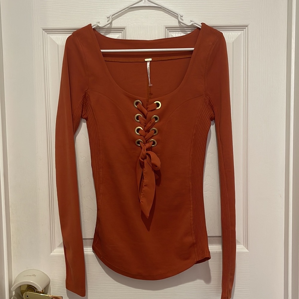 NWOT ❤️ Free people top sz M